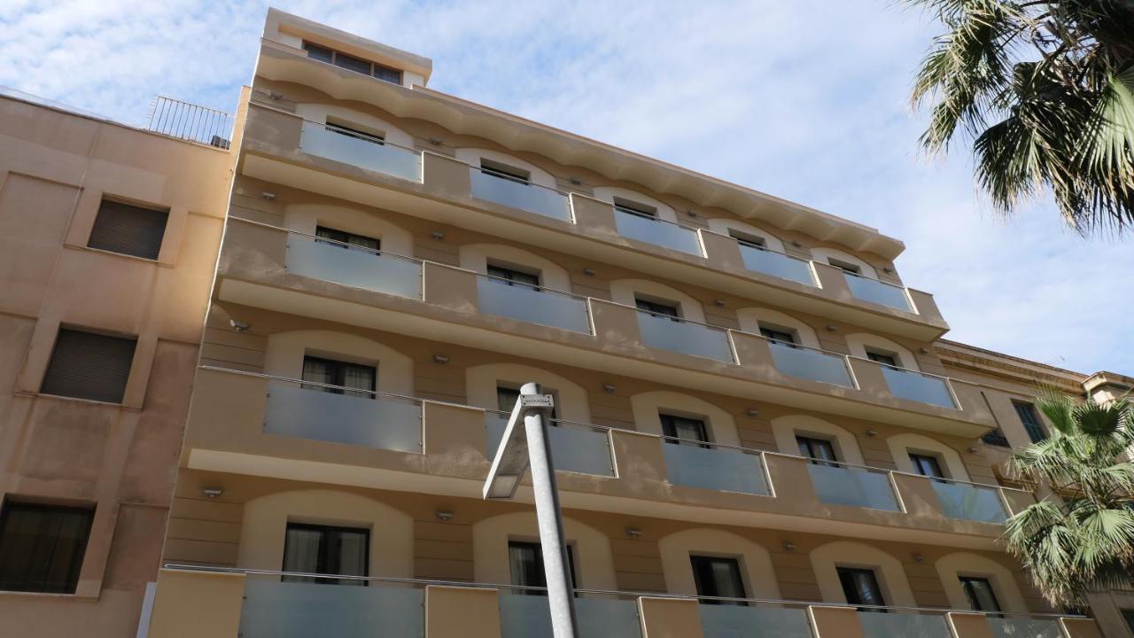 Hotel Rusadir Melilla Bagian luar foto